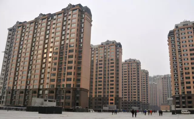 河南大學(xué)金明校區(qū)公寓鈴鹿仿石漆效果圖.png